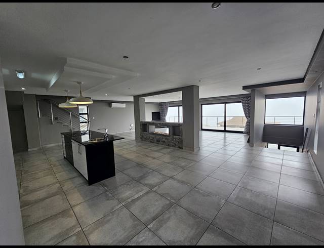 4 BEDROOM HOUSE FOR SALE IN MOSSEL BAY CENTRAL